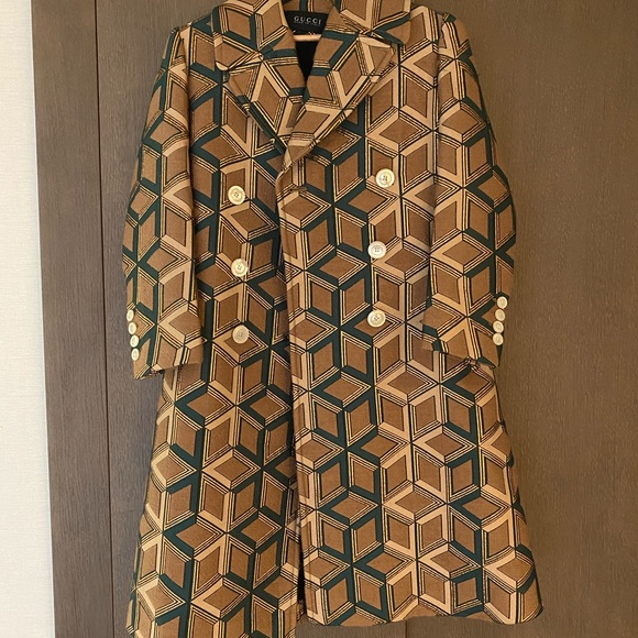 Gucci Jackets & Blazers - Gucci Tan and Copper Double Breasted Coat